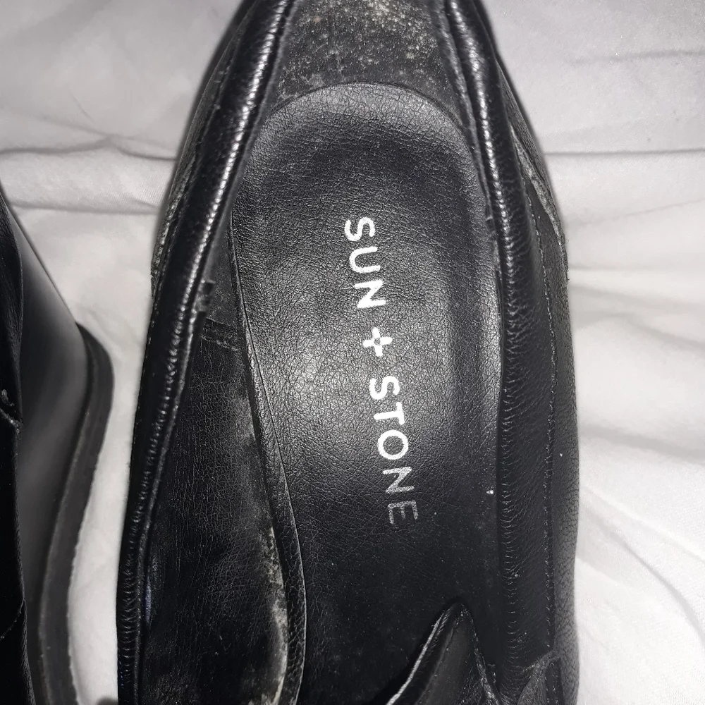 Sun + Stone Womens Jetta Faux Leather Slip On Wedge Heels sz 7 - Picture 2 of 6